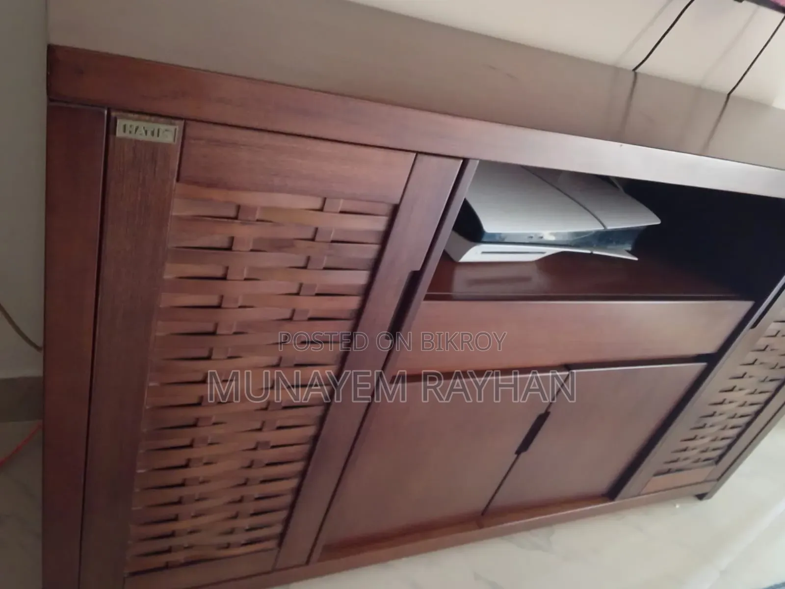 Hatil Dining Cabinet