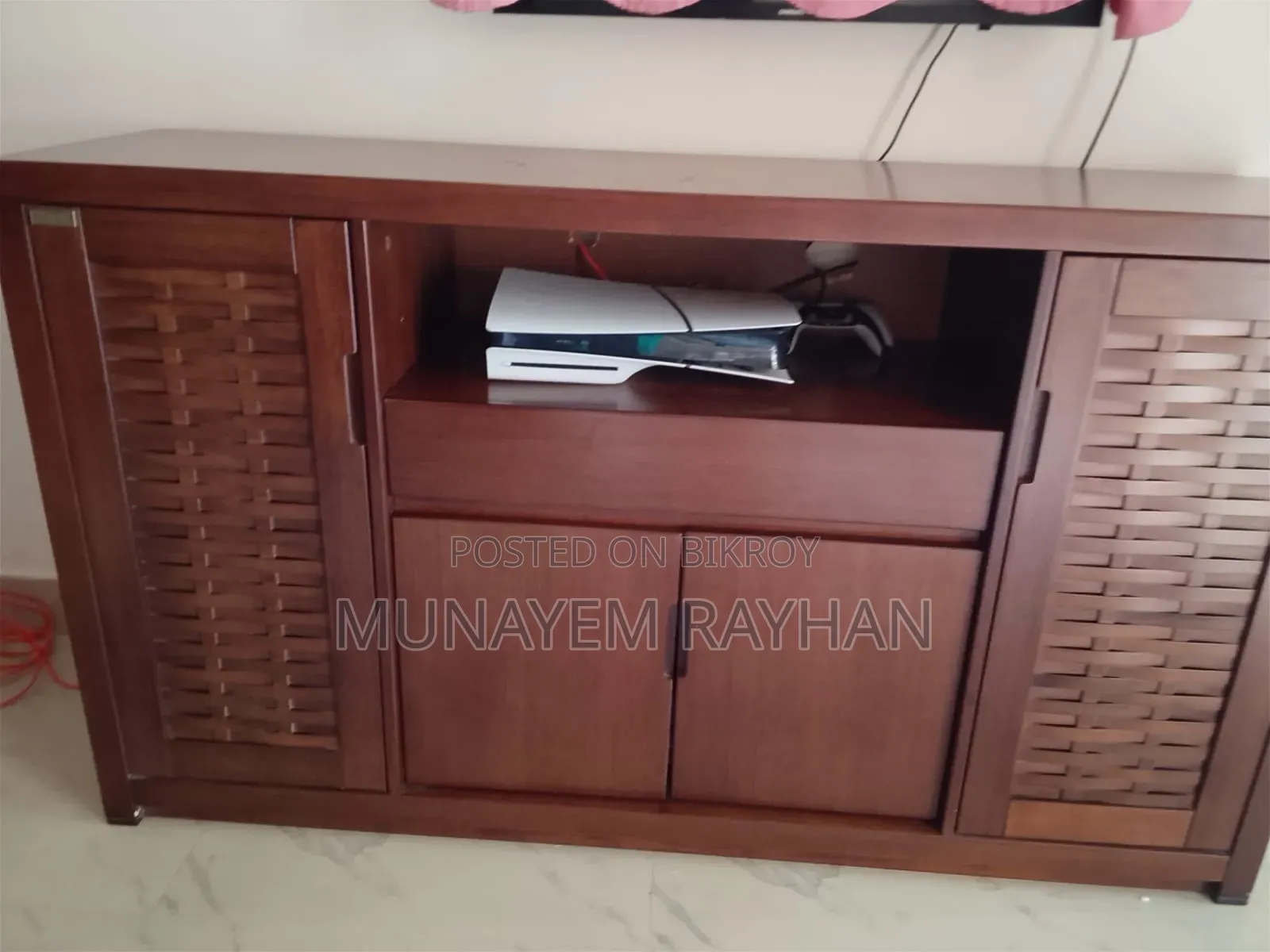 Hatil Dining Cabinet