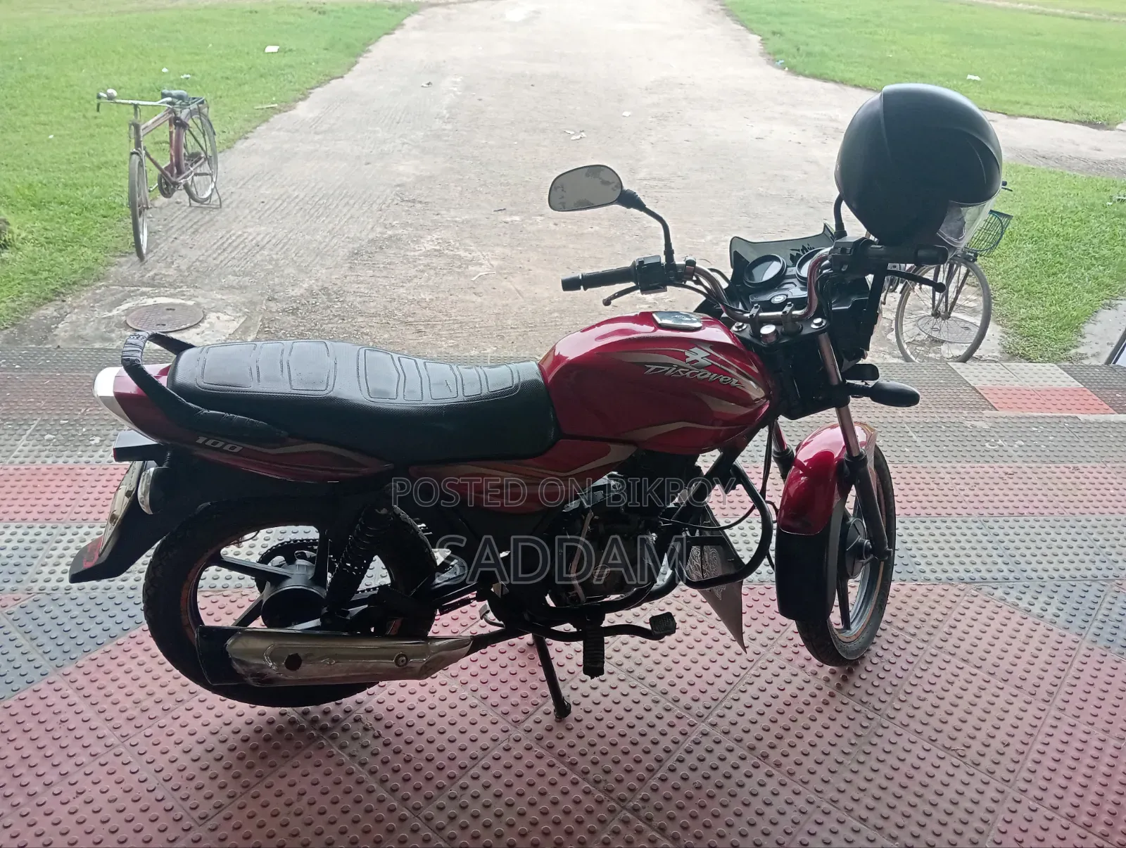 Bajaj Discover 100 2017 Red