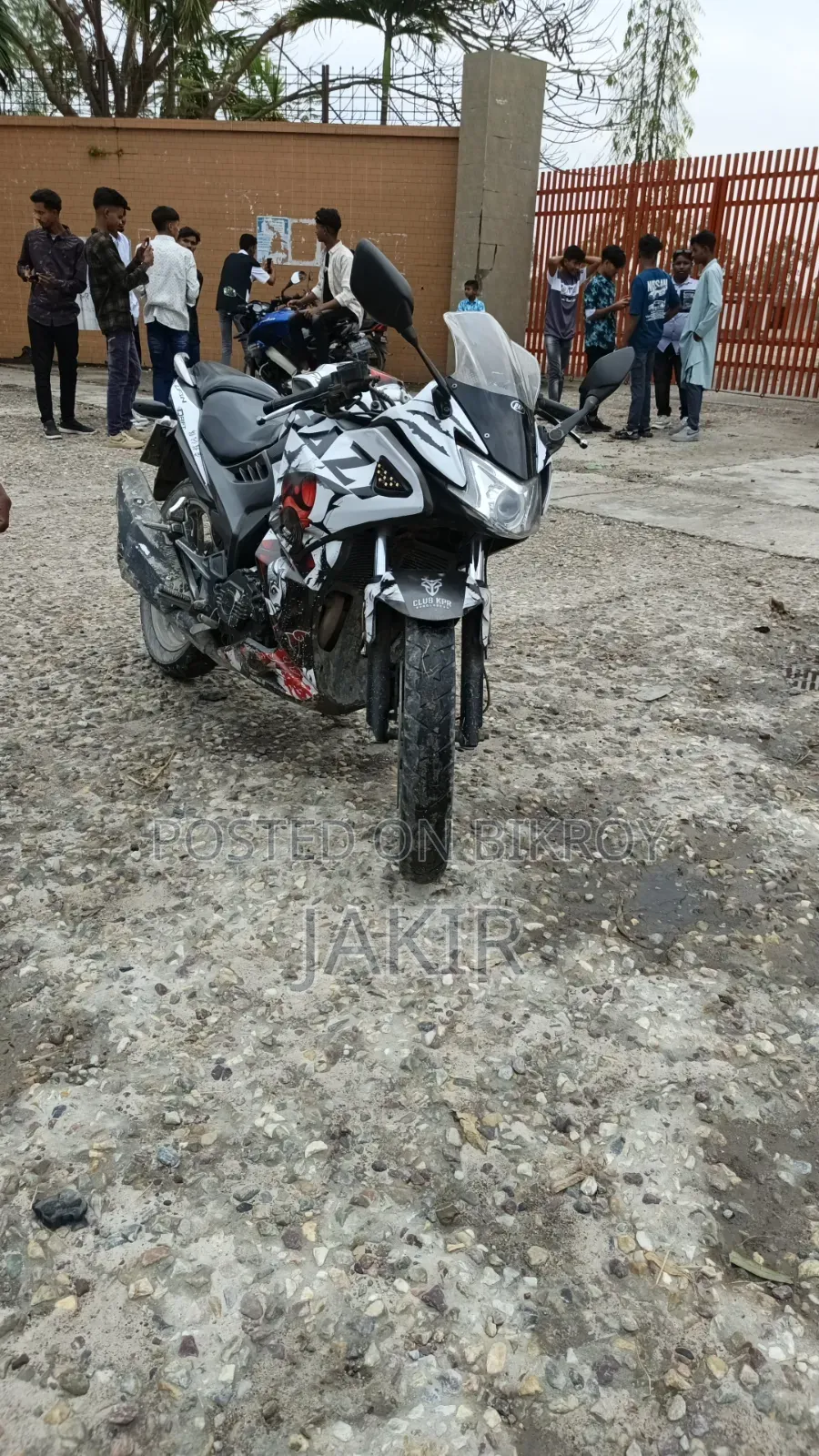 Akij Ponkhiraj 2019 Black