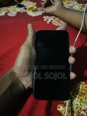 Apple iPhone 11 64 GB Black