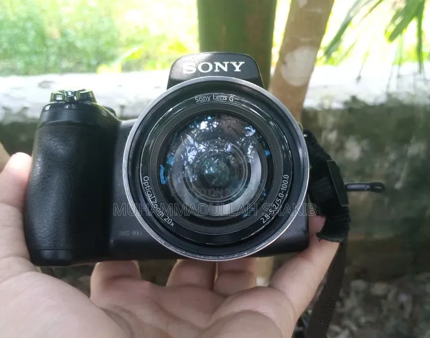 Model - Sony6400