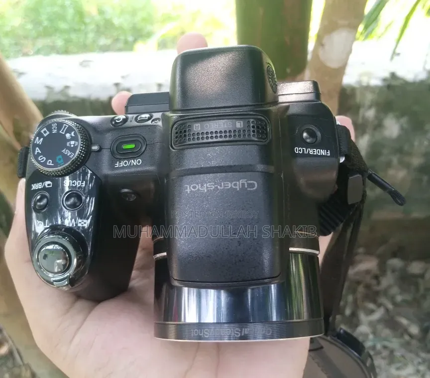 Model - Sony6400