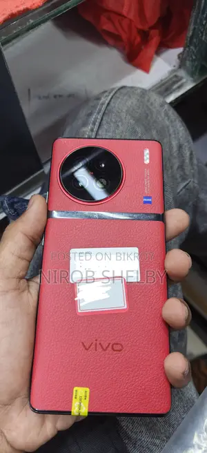 Vivo X90s ২৫৬ জিবি লাল