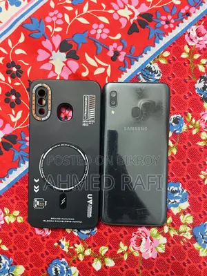 স্যামসাং গ্যালাক্সি এ২০ ৩২ জিবি কালো