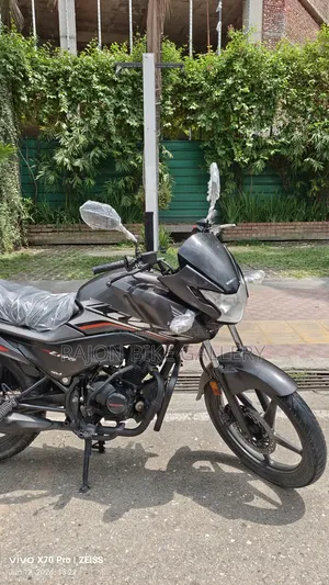Honda 2022 Gray