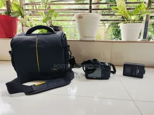 Nikon D3200 With 18-55mm Kit Lens For Sale