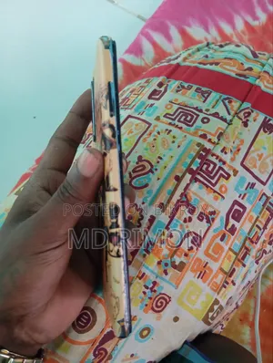 টেকনো ক্যামন ১৭ ১২৮ জিবি নীল