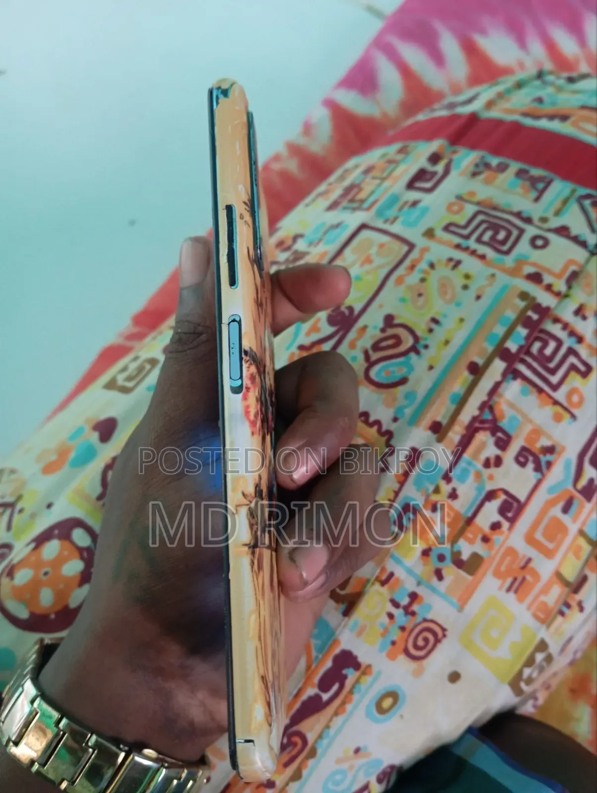 টেকনো ক্যামন ১৭ ১২৮ জিবি নীল