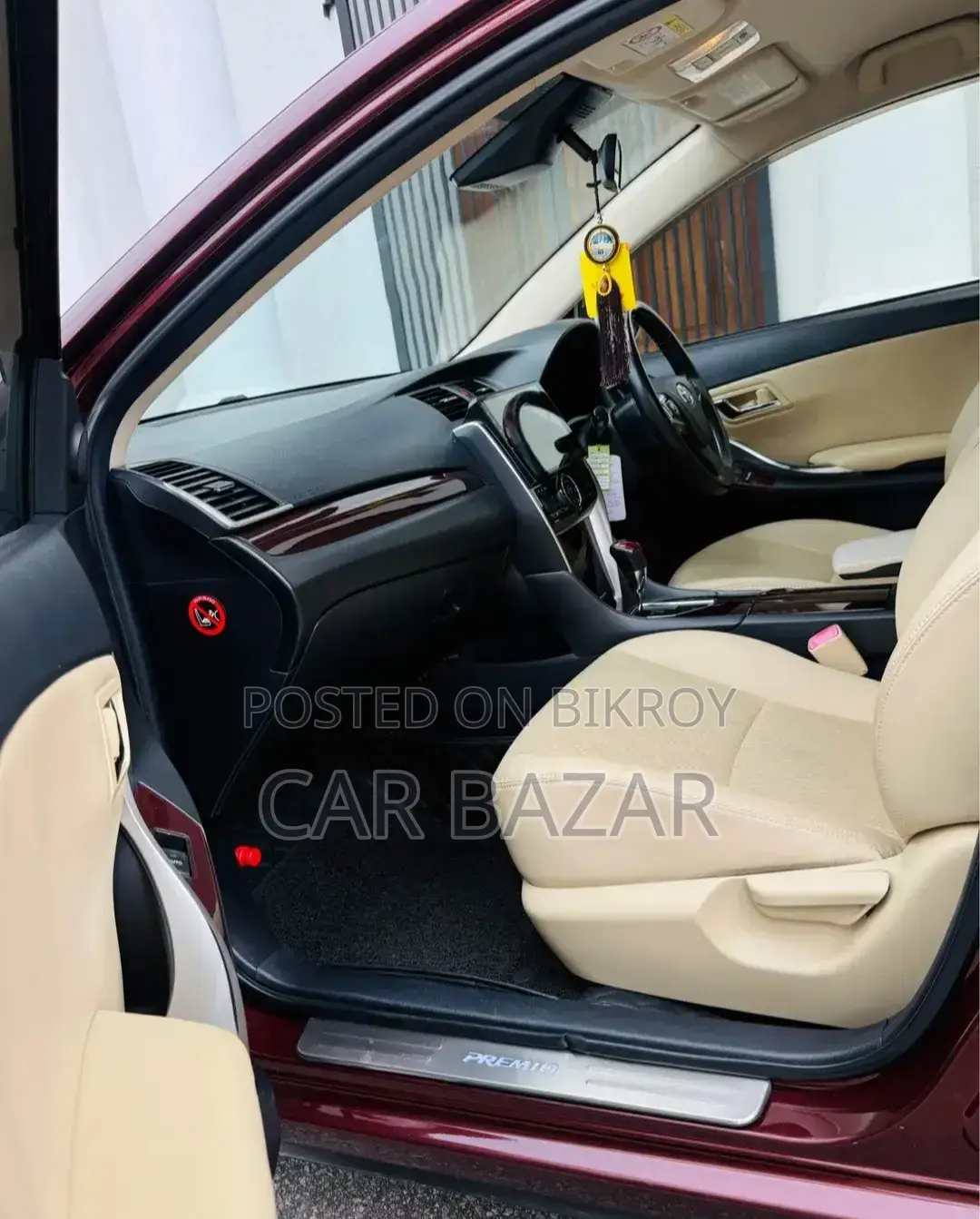 Toyota Premio 2017 Maroon