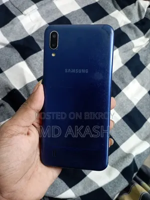 Samsung Galaxy M10 32 GB