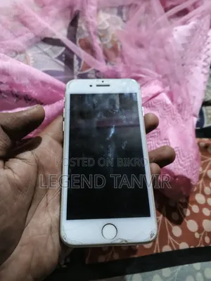 Apple iPhone 7 32 GB Silver