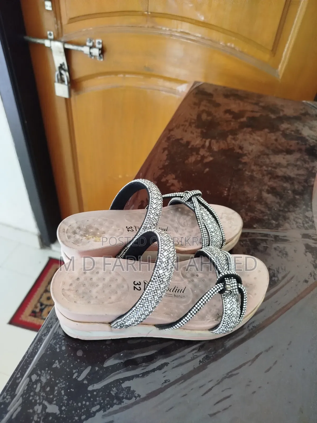 Girls Shoes Size 32