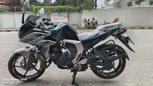 Yamaha 2018 Black