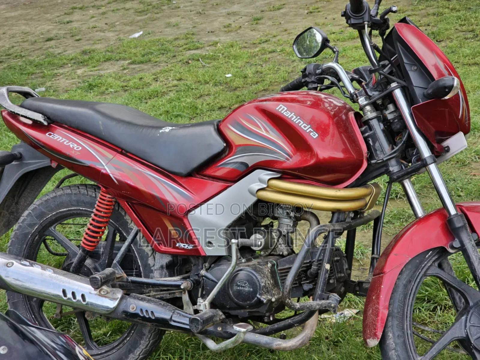 Mahindra Gusto 125 2017 Red