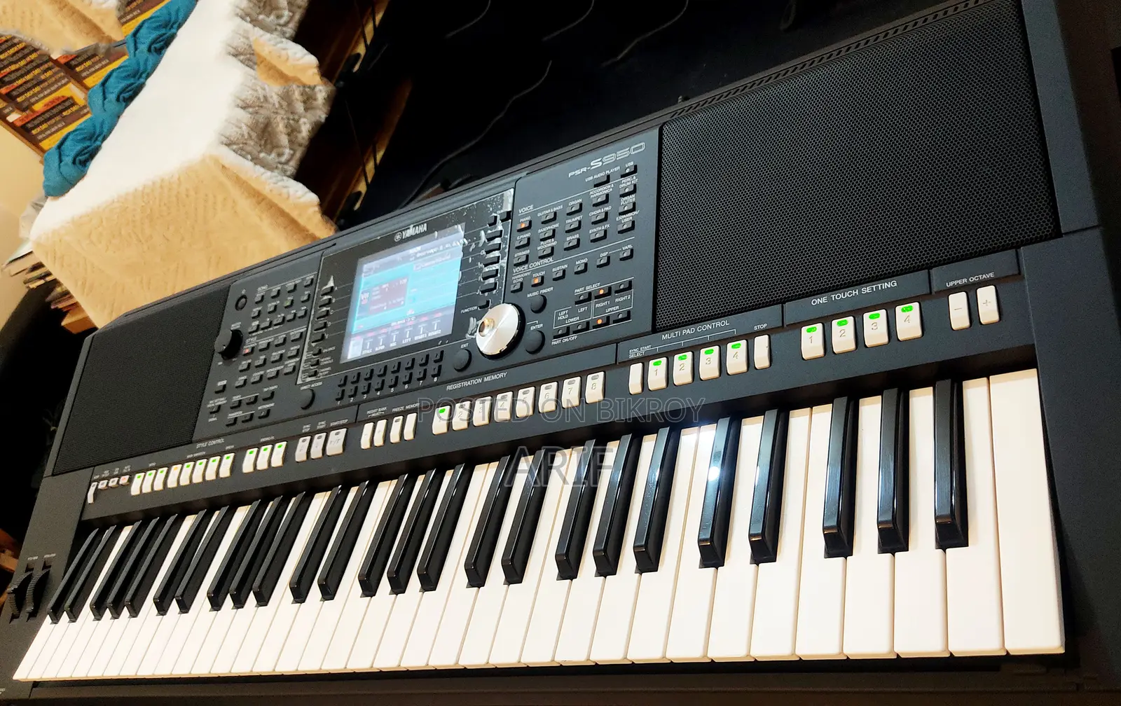 Yamaha PSR S-950 Professional Workstation With Indian Expansion