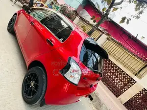 Toyota Vitz 2005 Red