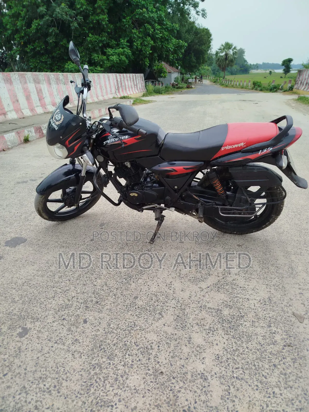 Bajaj Discover 135 2016 Black
