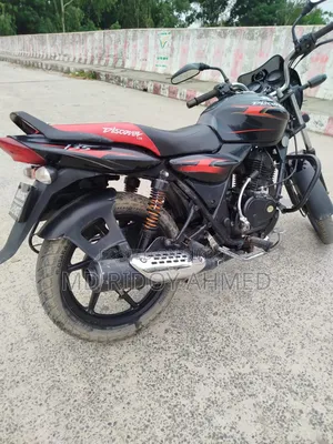 Bajaj Discover 135 2016 Black