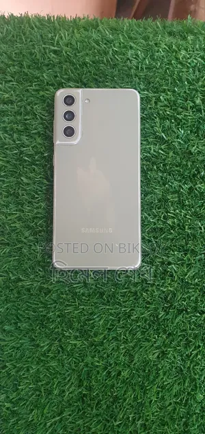 স্যামসাং গ্যালাক্সি এস২১ এফই ৫জি ১২৮ জিবি