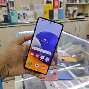 স্যামসাং গ্যালাক্সি এ৭২ ১২৮ জিবি ব্ল্যাক