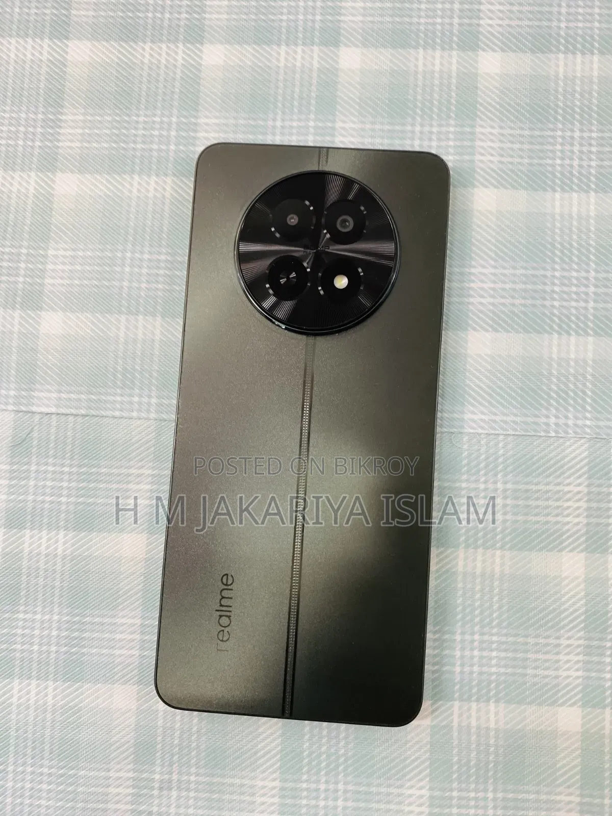 রিয়েলমি ১২৮ জিবি কালো