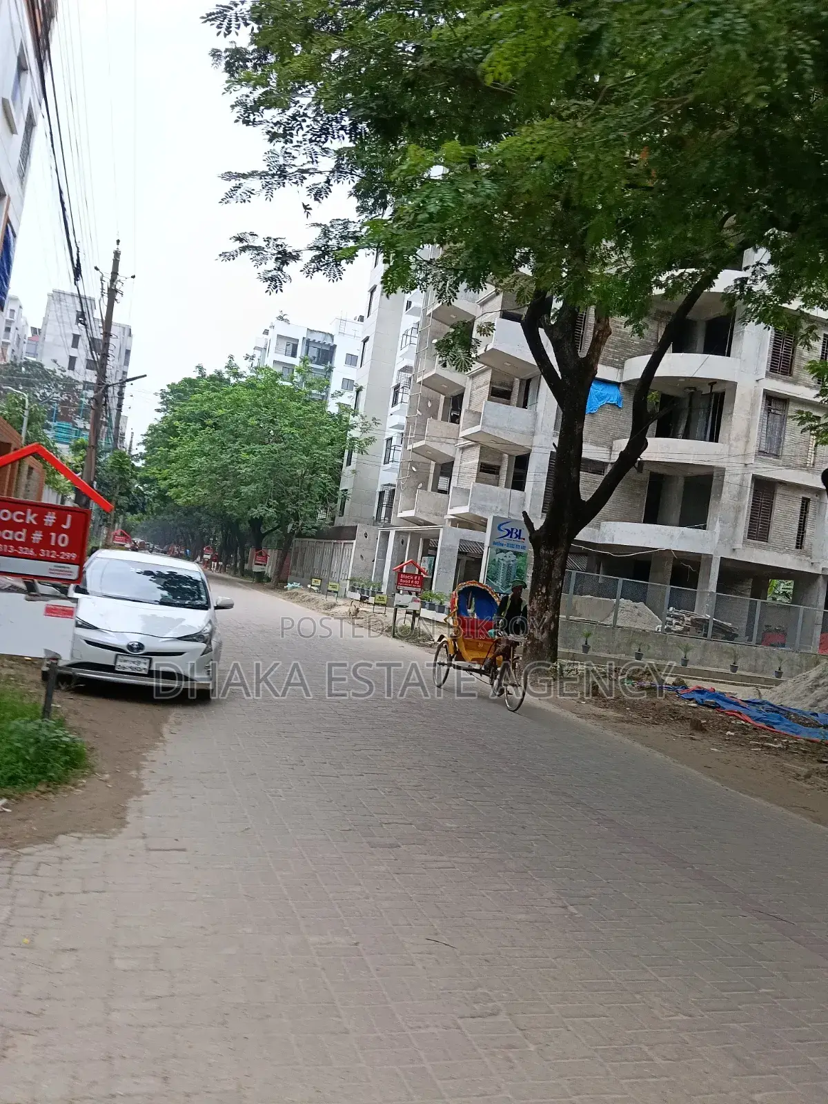 ব্লক-আই, ৪+৪=৮ কাঠা উত্তর+দক্ষিণমুখী, জি+৯ প্ল্যান পাস