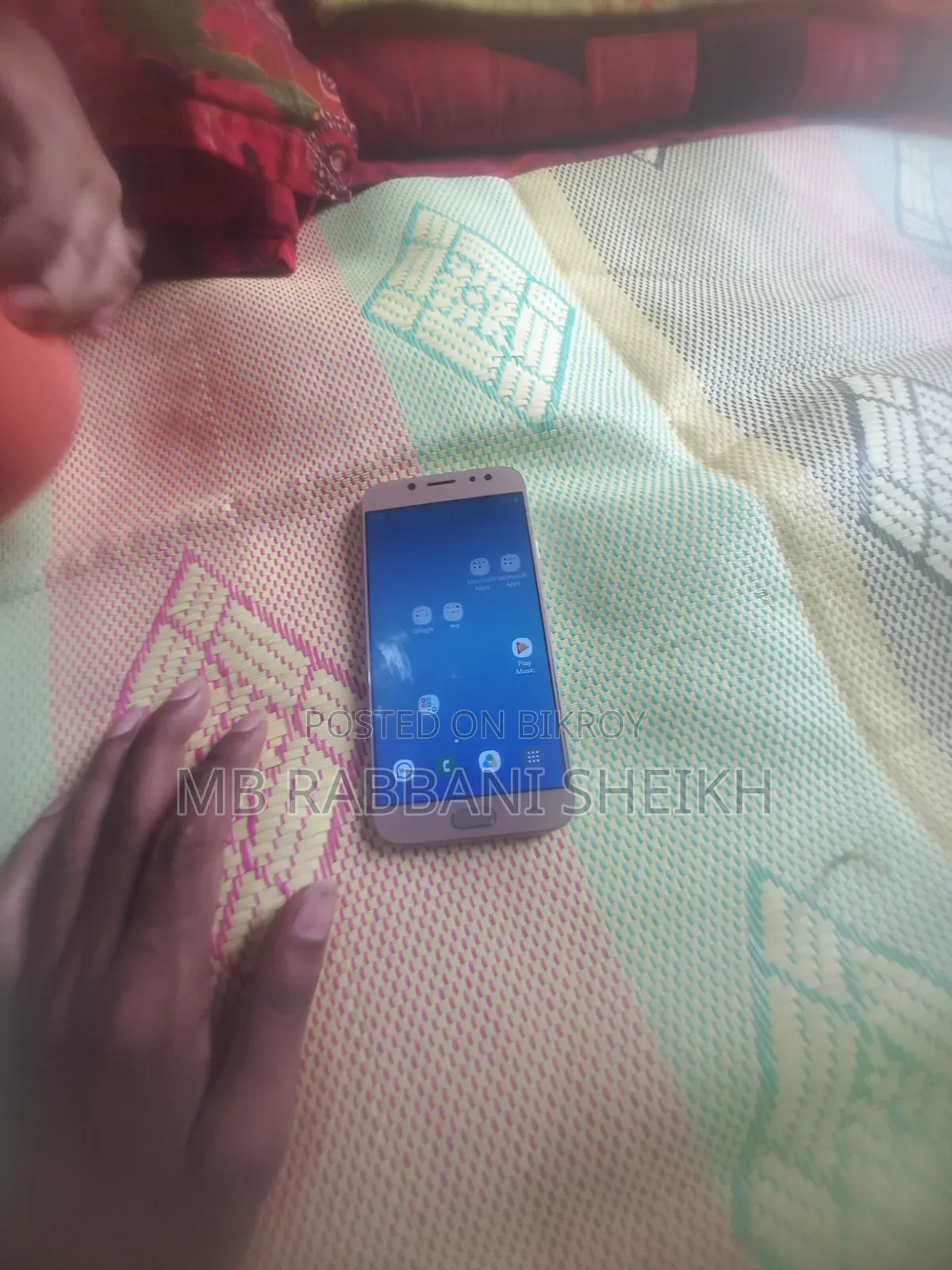 Samsung Galaxy J7 Pro 32 GB White