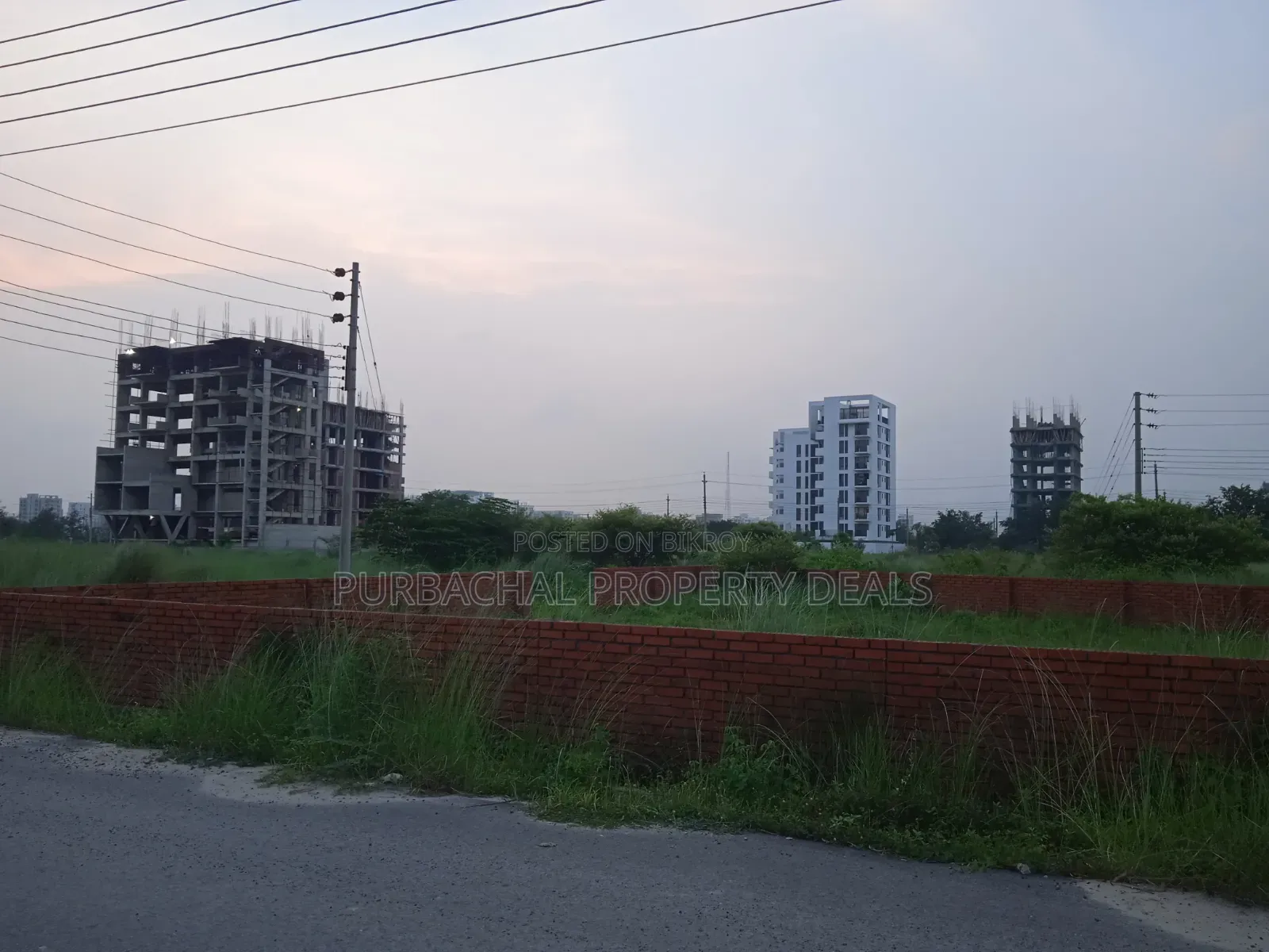 ব্লক M, রোড 26/a – দক্ষিণমুখী ৭.৫০ কাঠা প্রিমিয়াম প্লট বিক্রয়