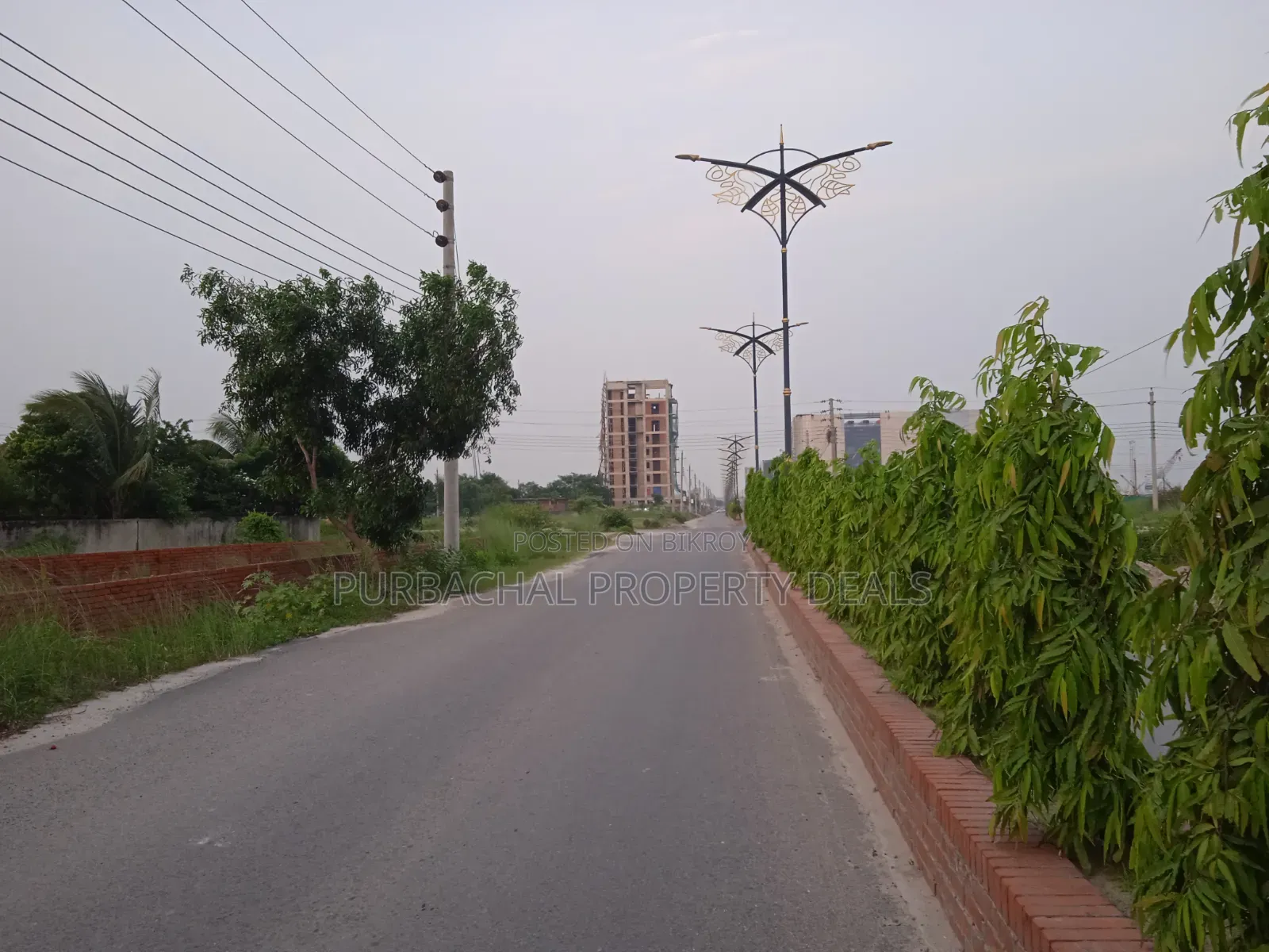 ব্লক M, রোড 26/a – দক্ষিণমুখী ৭.৫০ কাঠা প্রিমিয়াম প্লট বিক্রয়