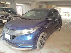 Honda Vezel 1.5 Hybrid Four-Wheel Drive 2014 Blue