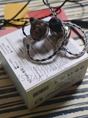 Earphone IEM