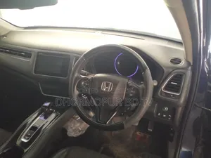 Honda Vezel 1.5 Hybrid Four-Wheel Drive 2014 Blue