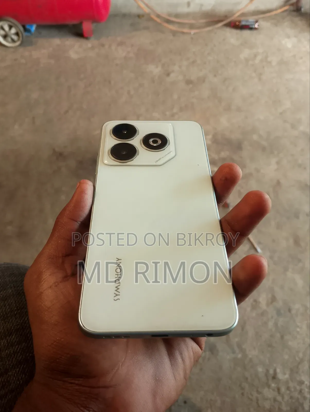 Symphony Max 60 64 GB White