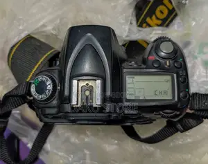Nikon D90 With Battery And Charger