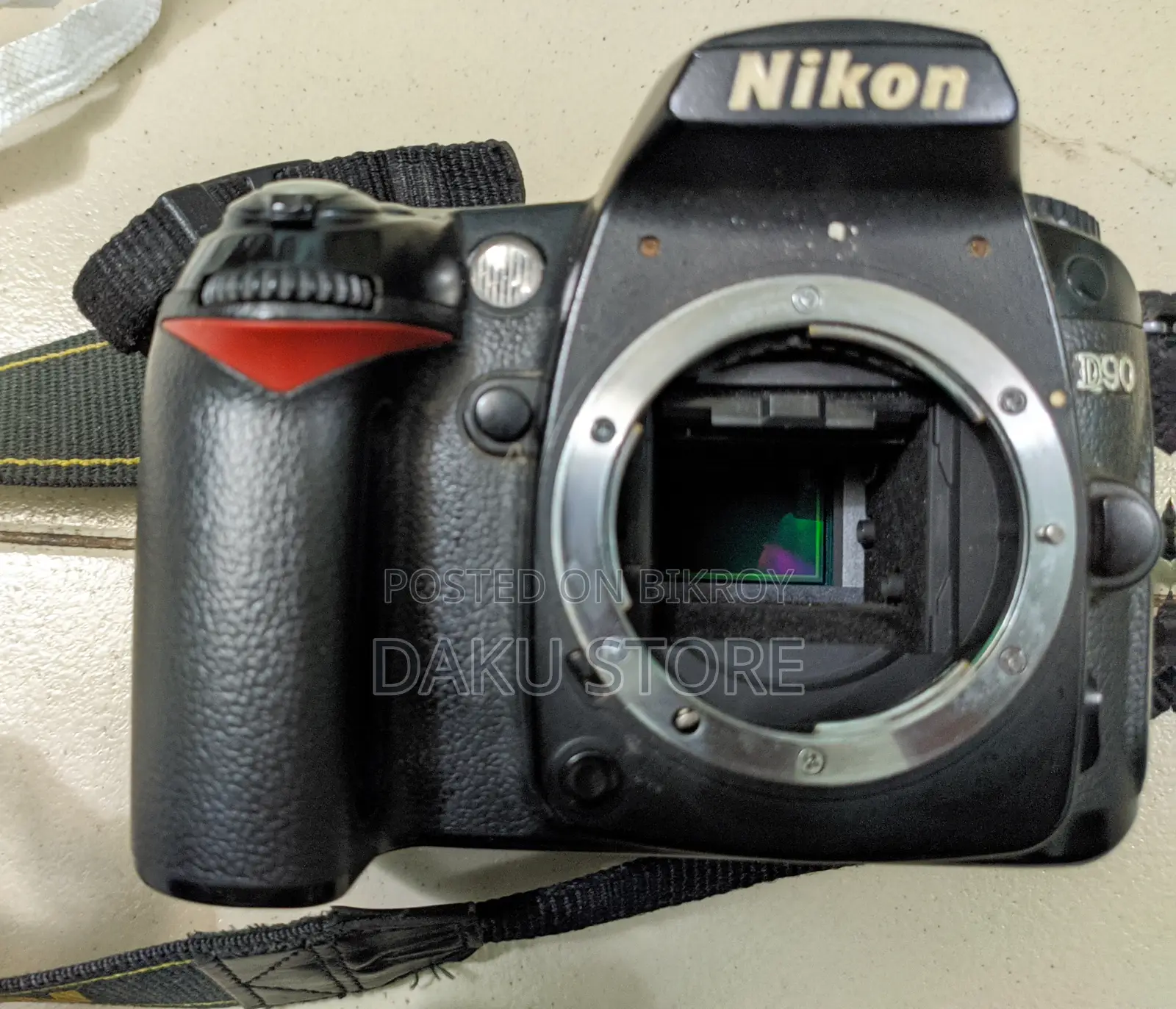 Nikon D90 With Battery And Charger