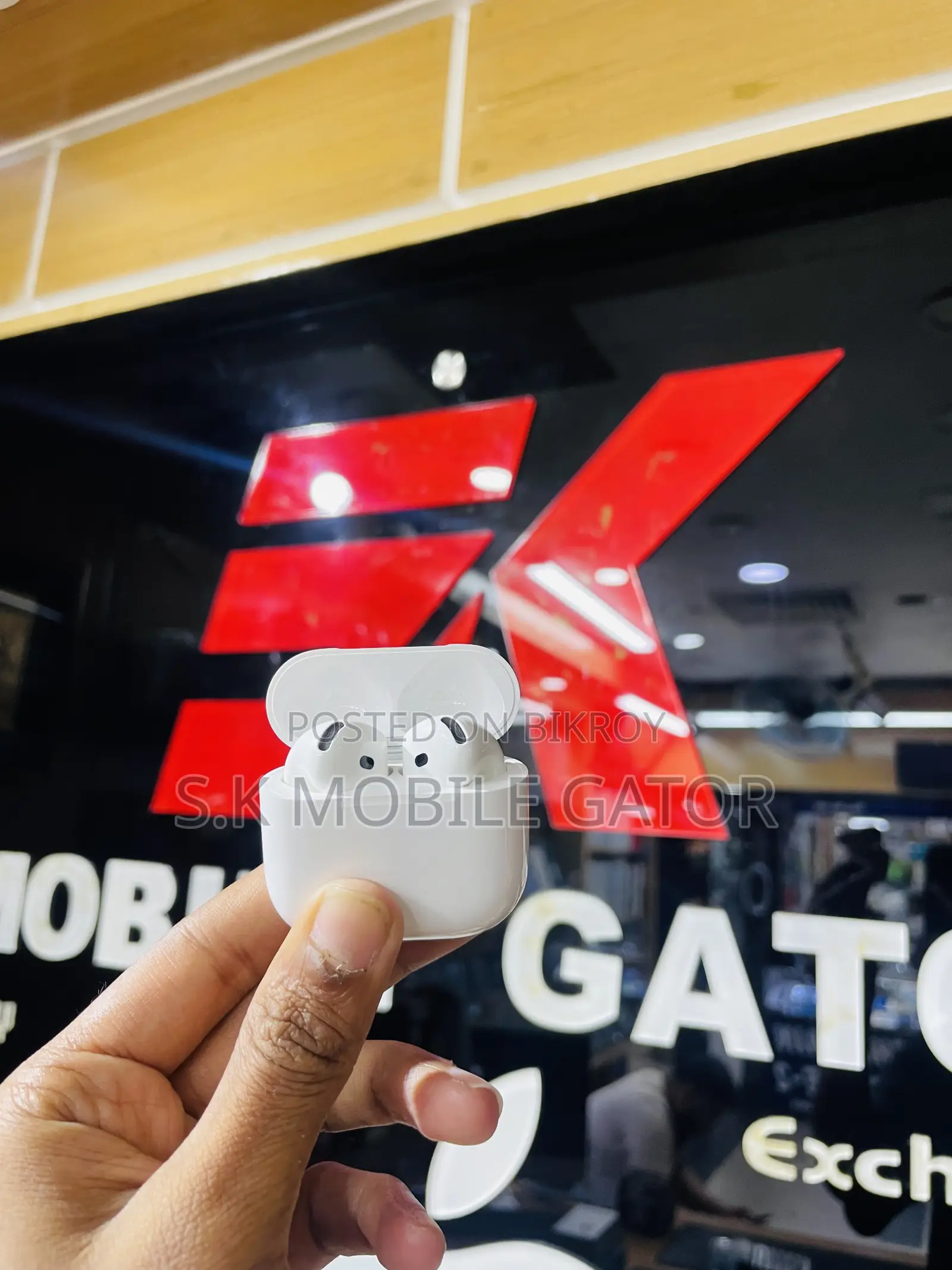 Airpods 4