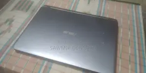 Laptop Asus VivoBook X540SA 4GB Intel Core i5 HDD 1T