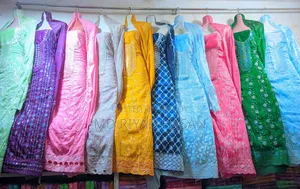 মহিলাদের পোশাক