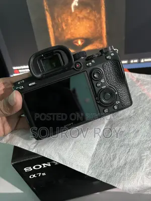Sony A7iii বিক্রির জন্য