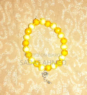 Trendy Crystal Beaded Bracelet - বিভিন্ন কালার এভেইলেবল