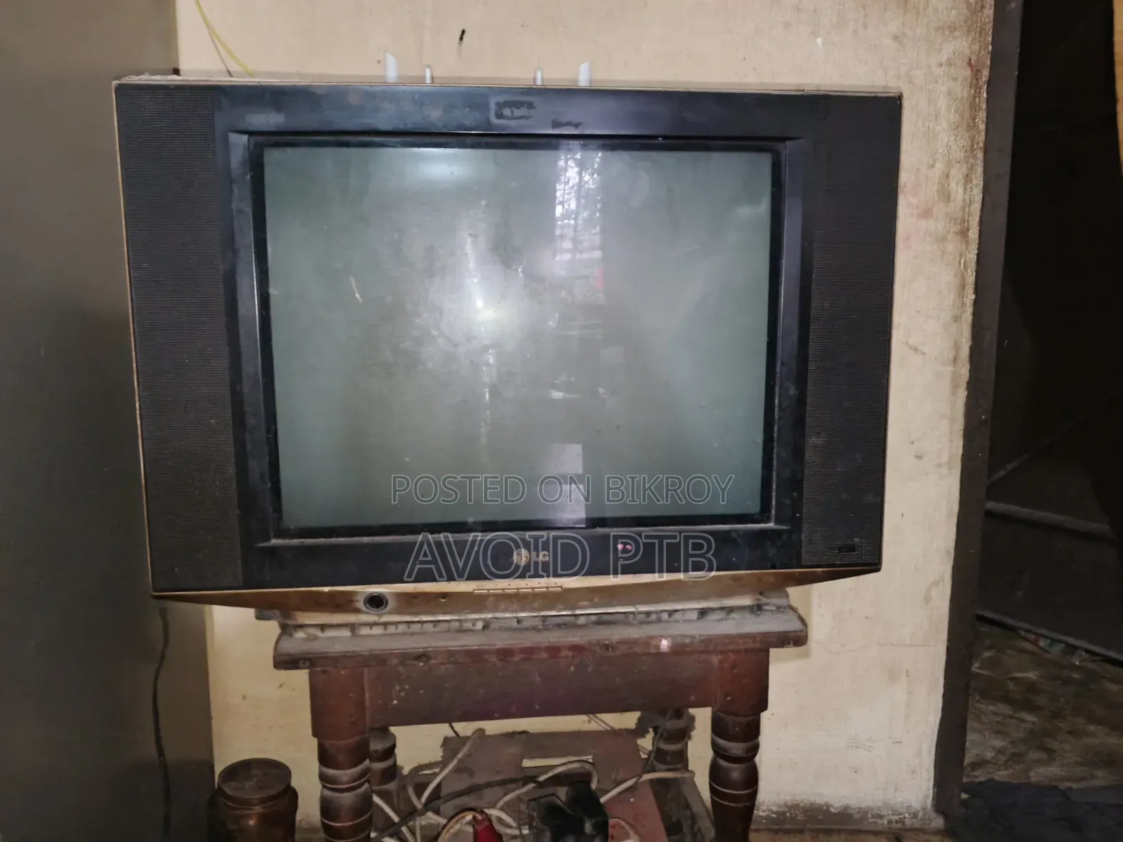 Lg CRT Television