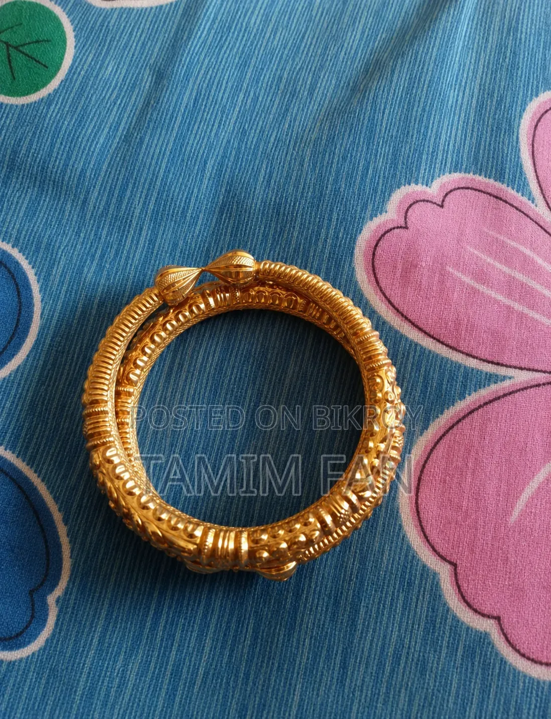 Gold bracelet for sale.