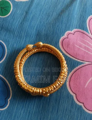 Gold bracelet for sale.