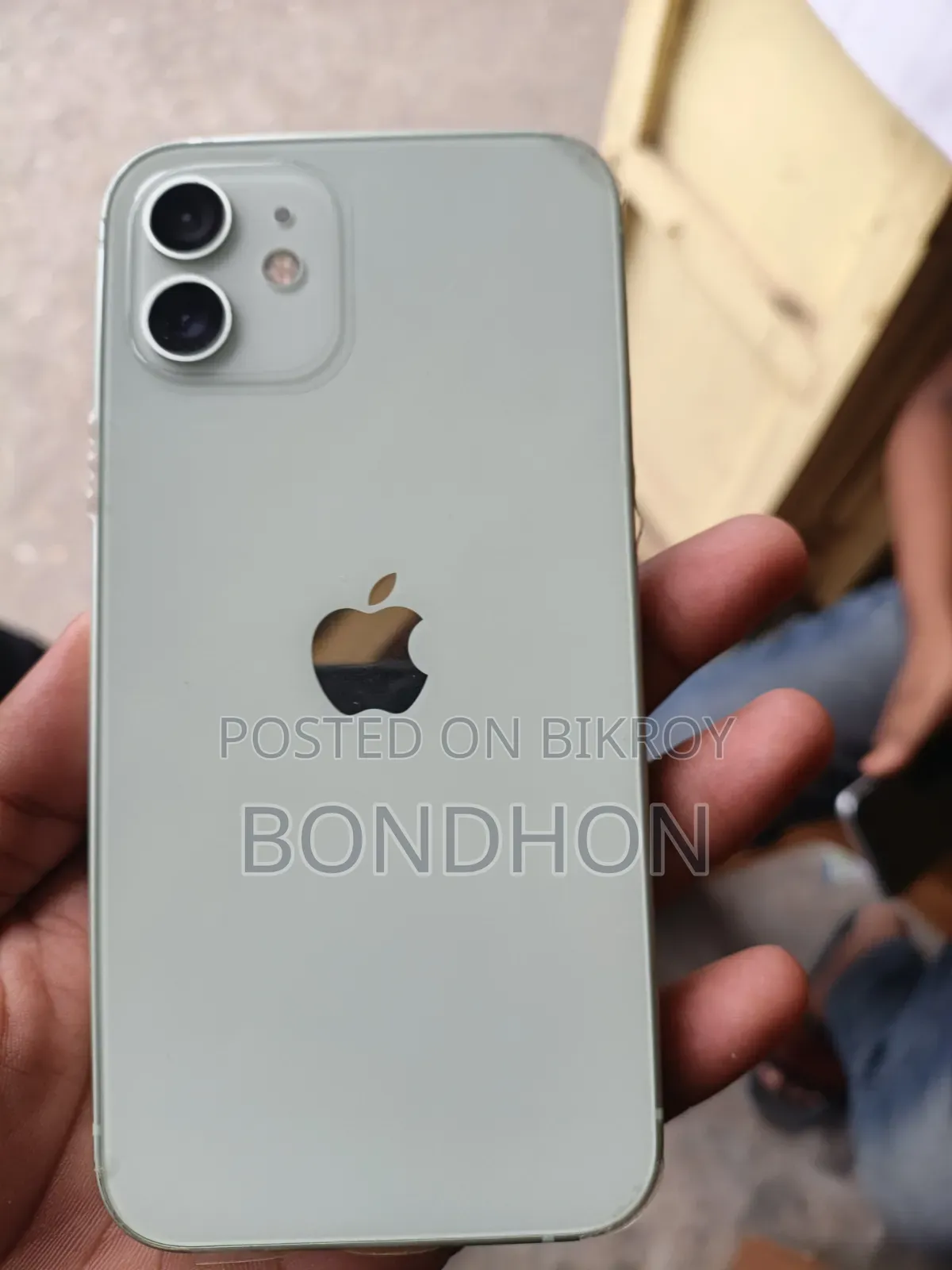 Apple iPhone 12 64 GB White