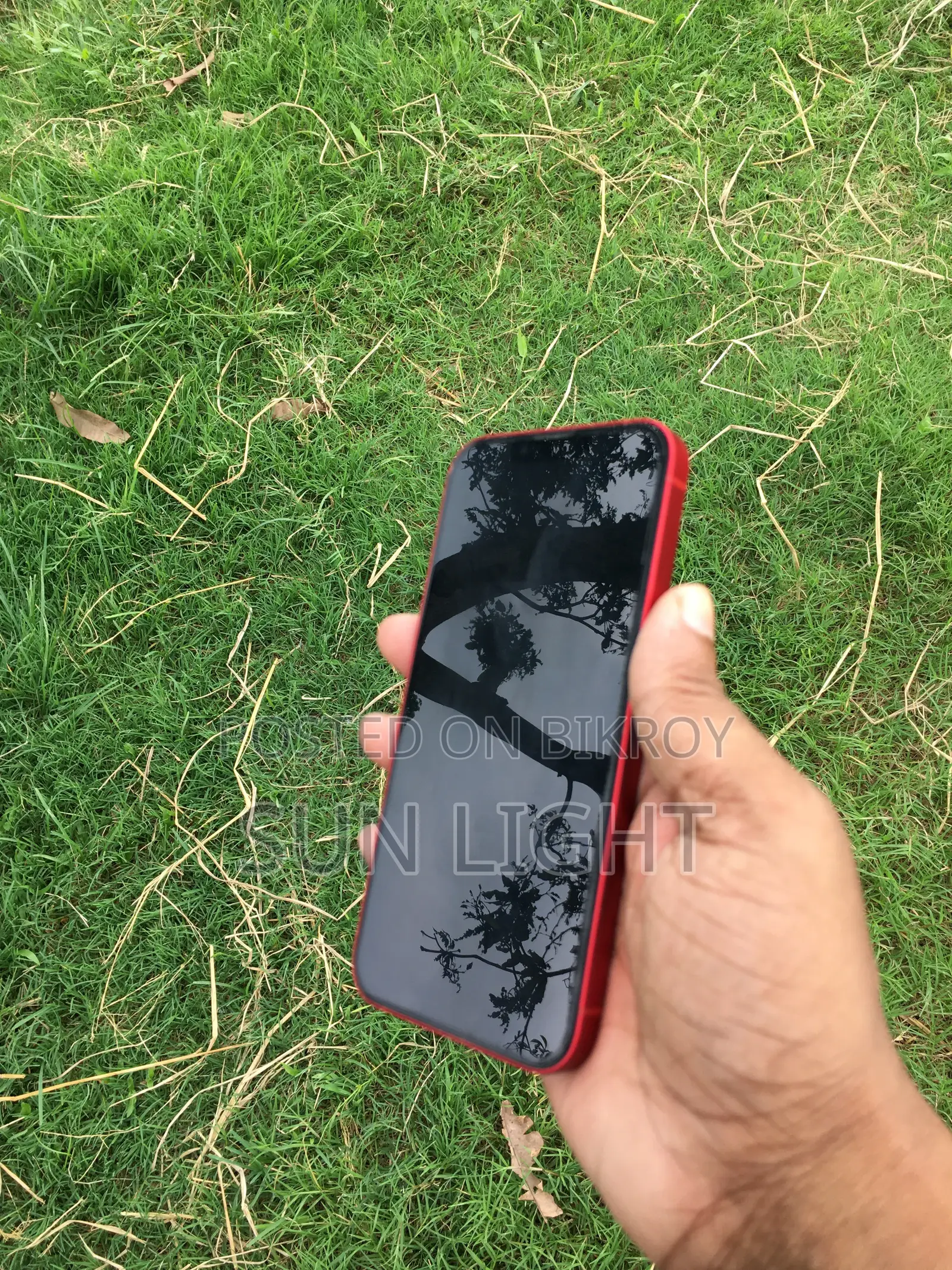 Apple iPhone 13 128 GB Red