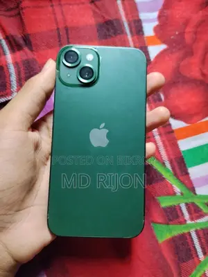 Apple iPhone 13 256 GB Green