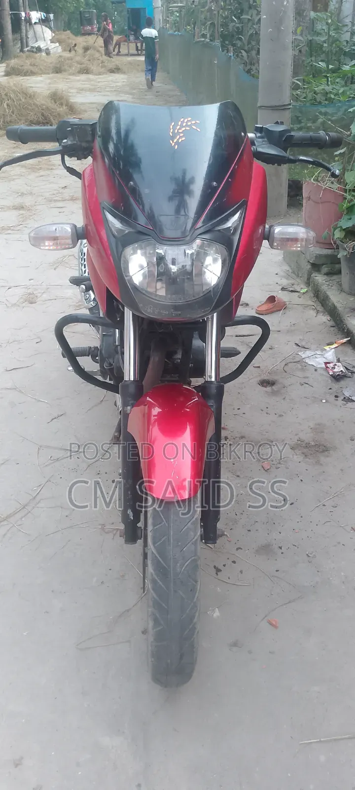 বাজাজ পালসার ১৫০ ২০১৪ লাল