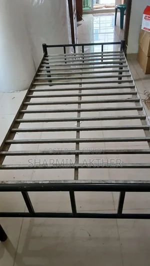 Single Iron Bed