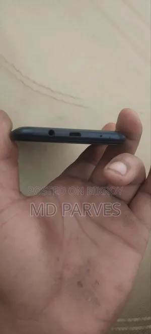 Infinix Hot 9 Play 32 GB Blue